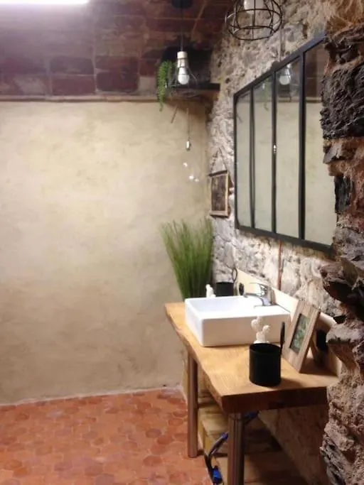 Jolie Maison Catalane Chaleureuse Et Confortable Colera 0*,  Spagna